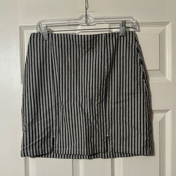 Hollister Striped Ultra High Rise Mini Skirt - Picture 1 of 16